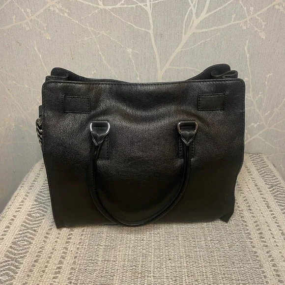 BRAND NEW!!!! Michael Kors Tote Bag - Picture 5 of 9